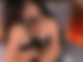 Emperatriz y Linsey's Live Sex Cam Show