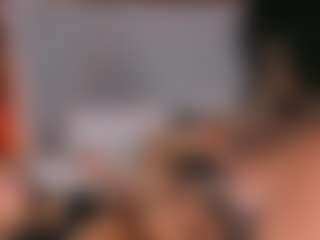 Emperatriz y Linsey's Live Sex Cam Show