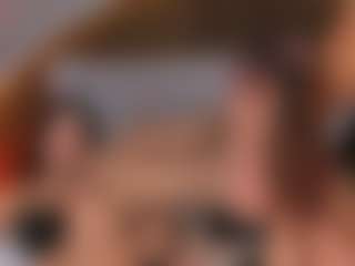 Emperatriz y Linsey's Live Sex Cam Show