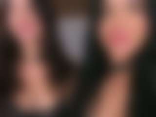 Emperatriz y Linsey's Live Sex Cam Show