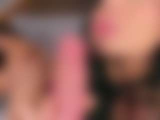 Emperatriz y Linsey's Live Sex Cam Show
