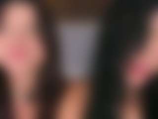 Emperatriz y Linsey's Live Sex Cam Show