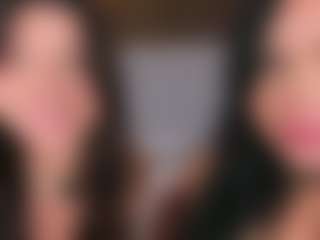 Emperatriz y Linsey's Live Sex Cam Show