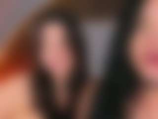 Emperatriz y Linsey's Live Sex Cam Show