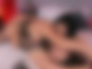 Emperatriz y Linsey's Live Sex Cam Show