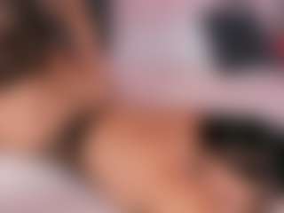 Emperatriz y Linsey's Live Sex Cam Show