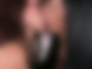 Emperatriz y Linsey's Live Sex Cam Show