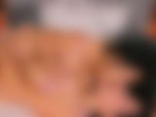 Emperatriz y Linsey's Live Sex Cam Show