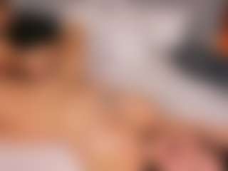 Emperatriz y Linsey's Live Sex Cam Show