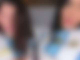 Live cam show with Emperatriz y Linsey - Normal on Camsoda