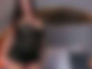 Emperatriz y Linsey's Live Sex Cam Show