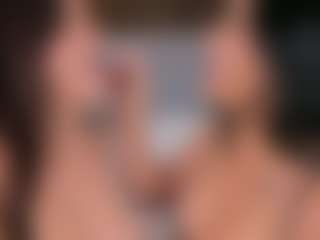 Live cam show with Emperatriz y Linsey - Anal Teen (18+) on CamSodaAdn