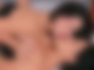 Emperatriz y Linsey's Live Sex Cam Show