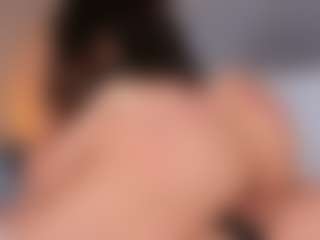 Emperatriz y Linsey's Live Sex Cam Show