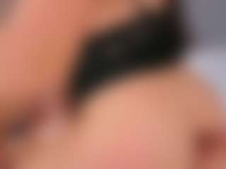 Live cam show with Emperatriz y Linsey - Toys on milfzrlive.com