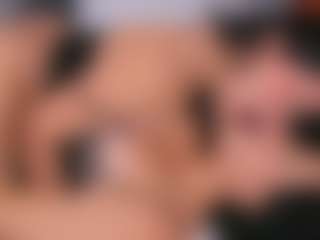 Emperatriz y Linsey's Live Sex Cam Show