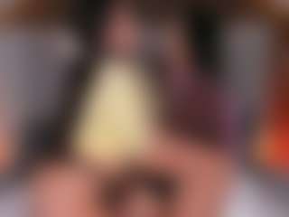 Emperatriz y Linsey's Live Sex Cam Show