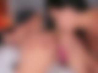 Emperatriz y Linsey's Live Sex Cam Show