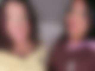 Emperatriz y Linsey's Live Sex Cam Show
