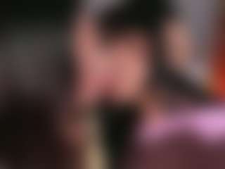 Live cam show with Emperatriz y Linsey - Eating Pussy on Milfs Live