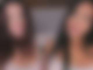 Emperatriz y Linsey's Live Sex Cam Show