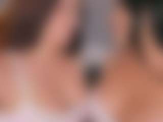 Emperatriz y Linsey's Live Sex Cam Show