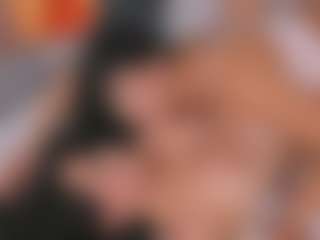 Emperatriz y Linsey's Live Sex Cam Show