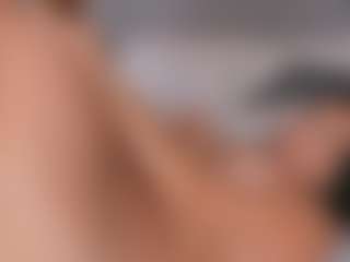 Emperatriz y Linsey's Live Sex Cam Show