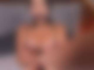 Emperatriz y Linsey's Live Sex Cam Show