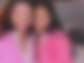 Emperatriz y Linsey's Live Sex Cam Show