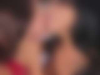 Emperatriz y Linsey's Live Sex Cam Show