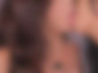 Emperatriz y Linsey's Live Sex Cam Show