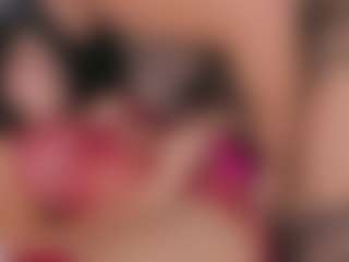 Emperatriz y Linsey's Live Sex Cam Show