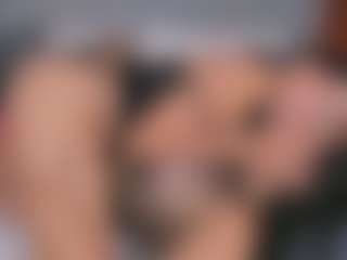 Live cam show with Emperatriz y Linsey - Big Tits Latina on Soda Cam | colombia
