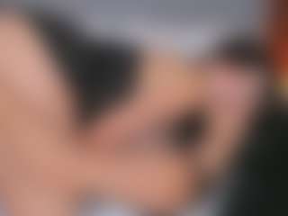 Emperatriz y Linsey's Live Sex Cam Show