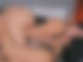 Emperatriz y Linsey's Live Sex Cam Show