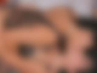 Emperatriz y Linsey's Live Sex Cam Show