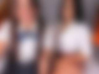 Emperatriz y Linsey's Live Sex Cam Show