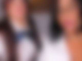 Emperatriz y Linsey's Live Sex Cam Show