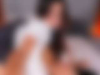 Emperatriz y Linsey's Live Sex Cam Show