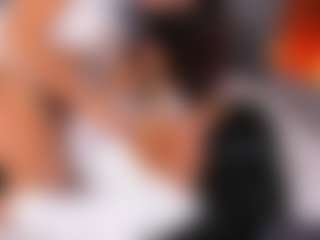 Emperatriz y Linsey's Live Sex Cam Show