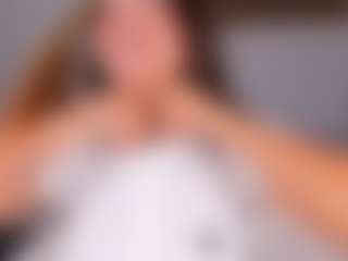 Emperatriz y Linsey's Live Sex Cam Show