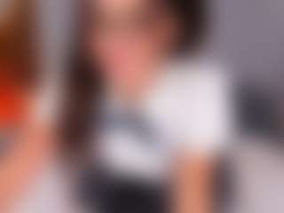 Emperatriz y Linsey's Live Sex Cam Show