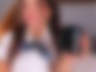 Emperatriz y Linsey's Live Sex Cam Show