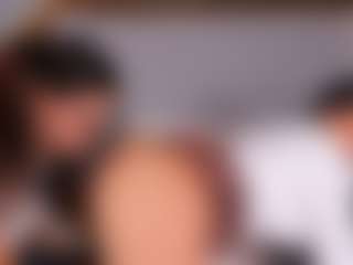 Emperatriz y Linsey's Live Sex Cam Show