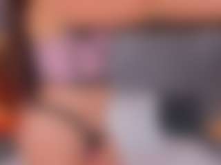 Emperatriz y Linsey's Live Sex Cam Show