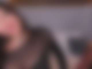 Live cam show with Emperatriz y Linsey - Lovense on ObeyMaria