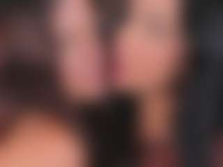 Emperatriz y Linsey's Live Sex Cam Show