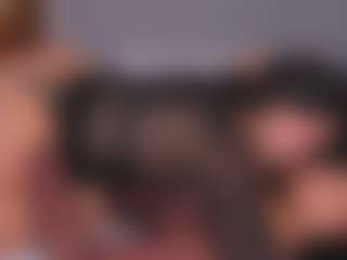 Live cam show with Emperatriz y Linsey - Shaved Pussy on fuklive.com