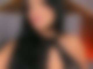 Live cam show with Emperatriz y Linsey - Latina on Camsoda | colombia